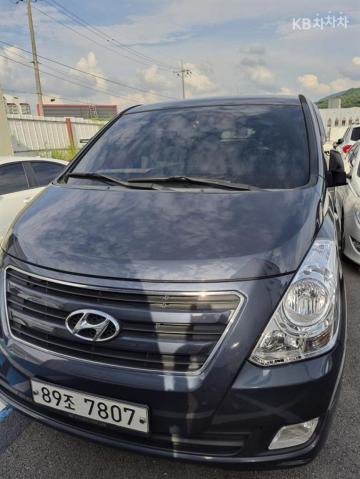 Hyundai Starex 5인승 밴 스마트 — foto 1
