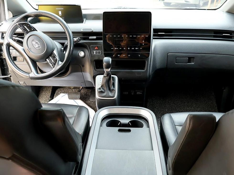 Hyundai Staria — miniaturë 5