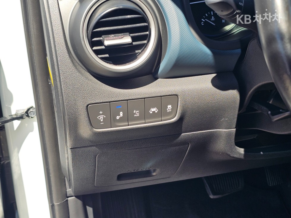 Hyundai Kona — miniaturë 18