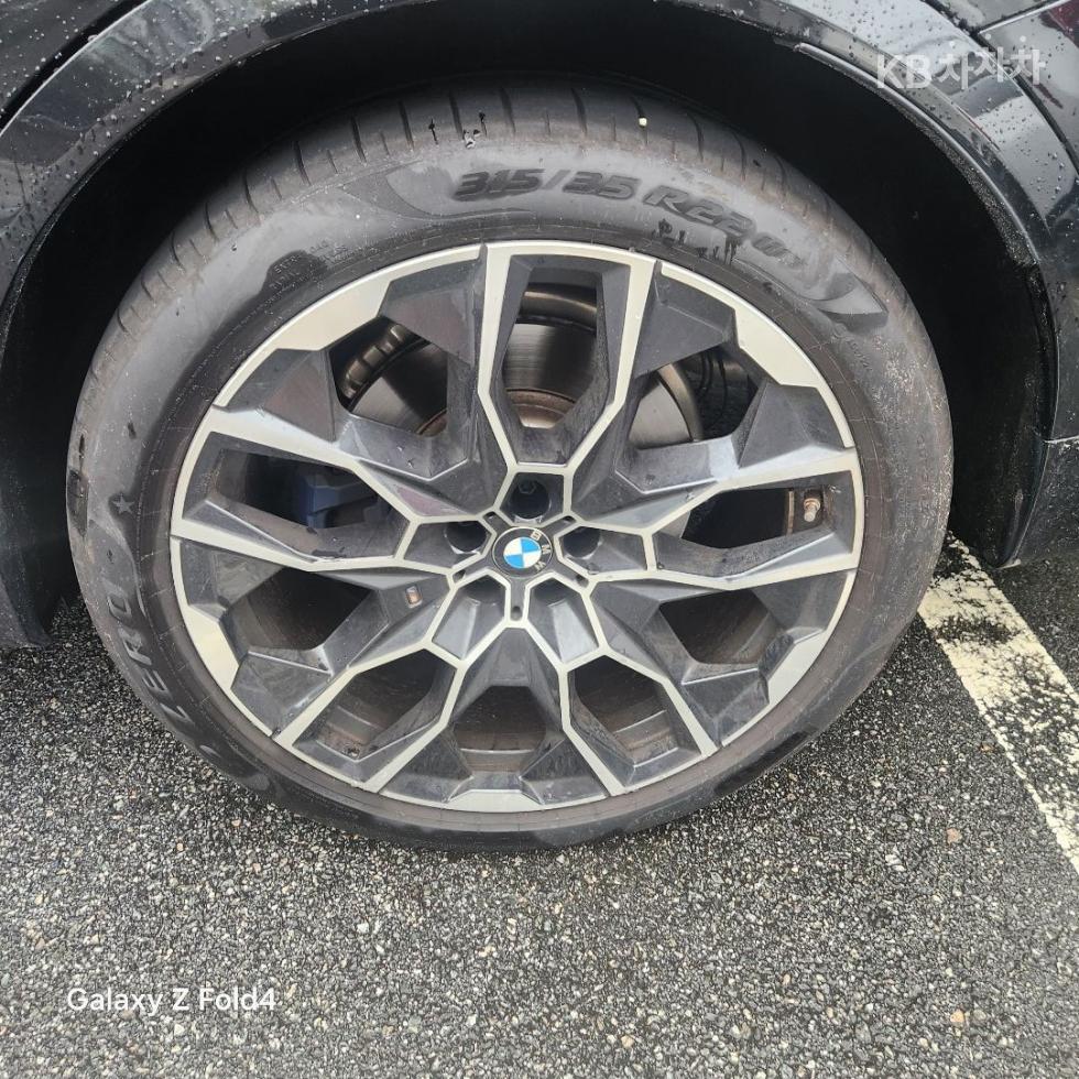 BMW X7 — miniaturë 8