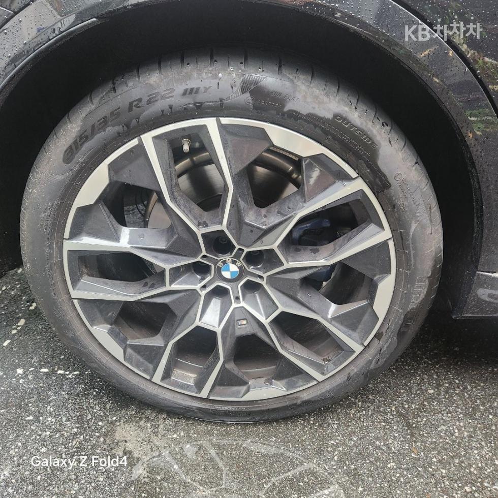 BMW X7 — miniaturë 7