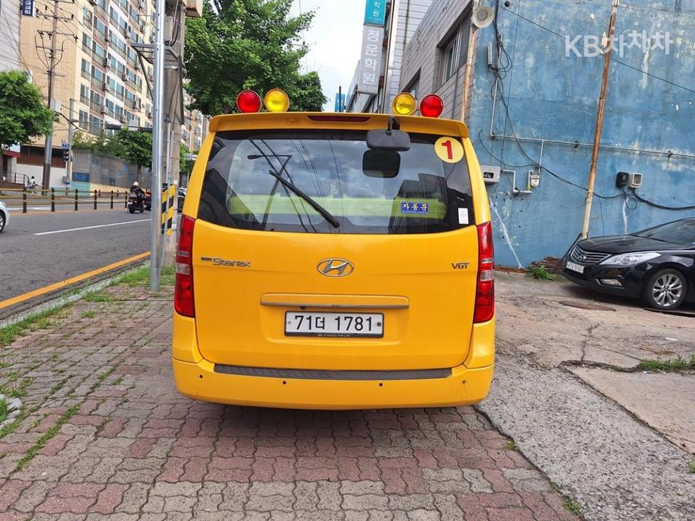 Hyundai Starex — miniaturë 2