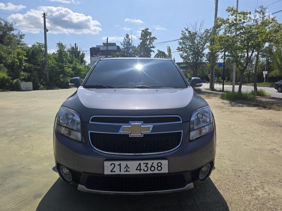 Chevrolet Orlando LTZ 프리미엄 — foto 1