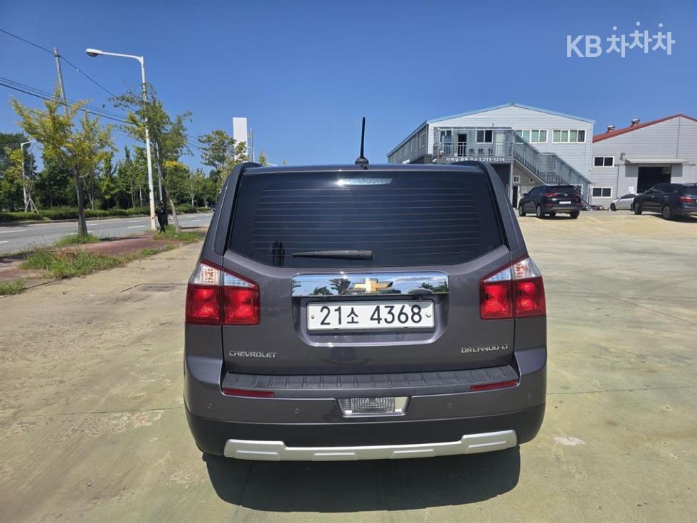 Chevrolet Orlando — miniaturë 4