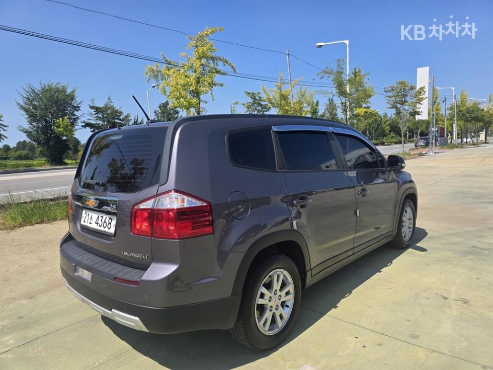 Chevrolet Orlando — miniaturë 5