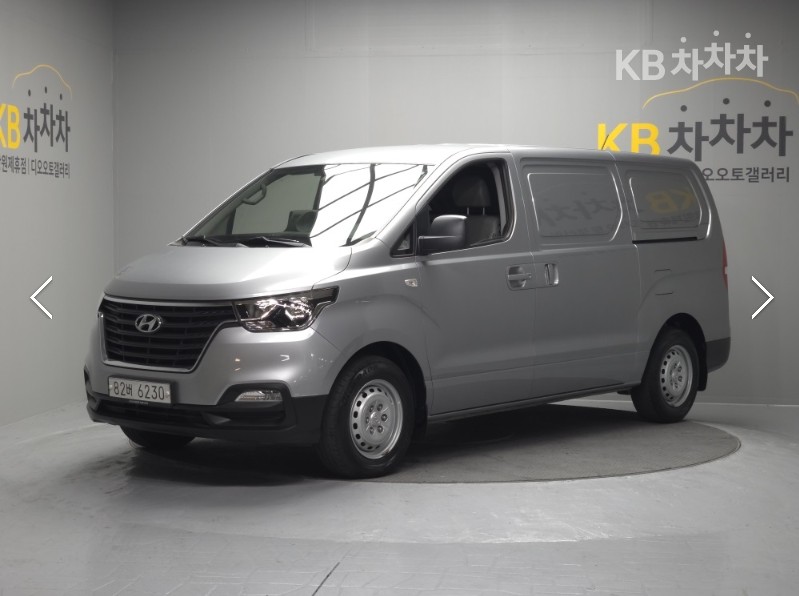Hyundai Grand Starex