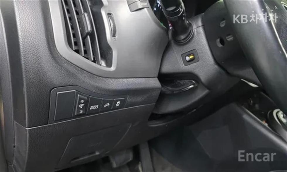 Kia Sportage — miniaturë 12