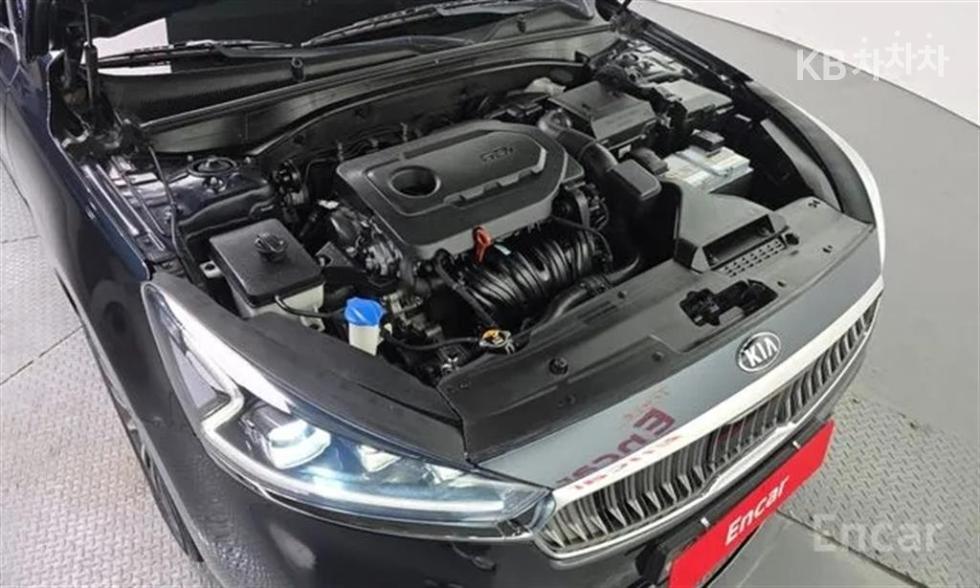 Kia K7 — miniaturë 6