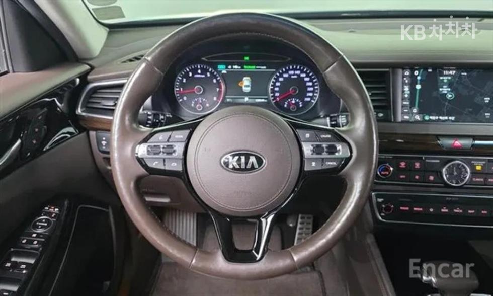 Kia K7 — miniaturë 13