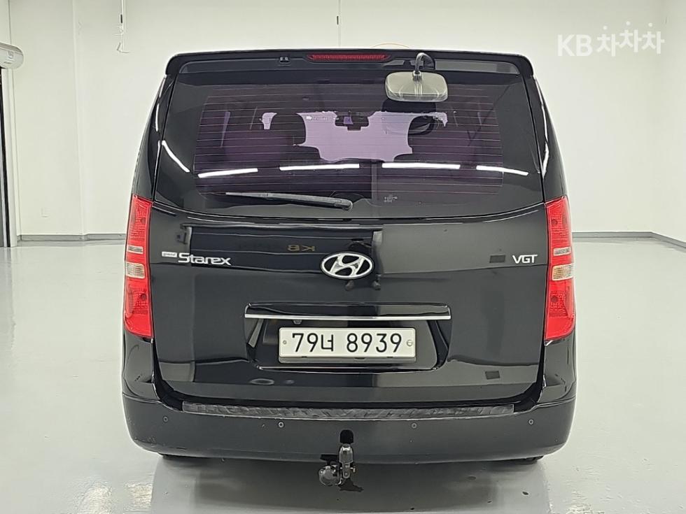 Hyundai Starex — miniaturë 3
