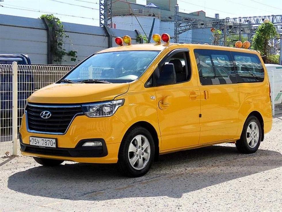 Hyundai Starex — miniaturë 2