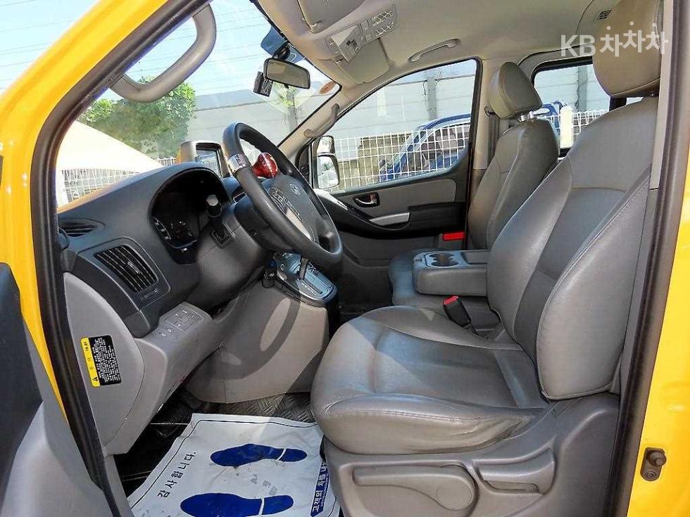 Hyundai Starex — miniaturë 5