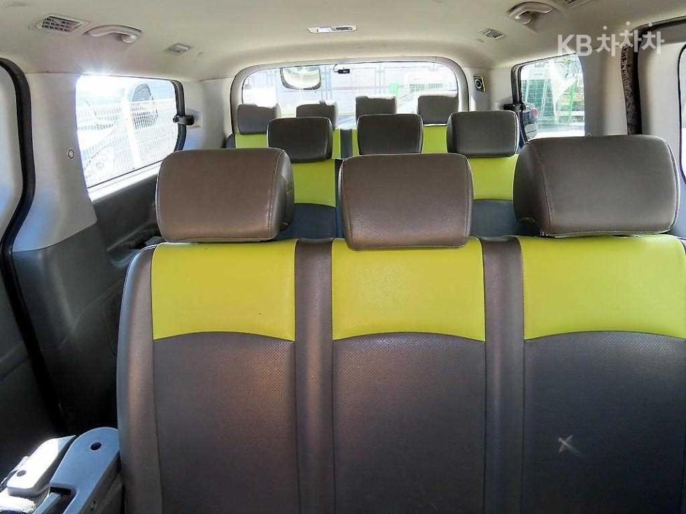 Hyundai Starex — miniaturë 7