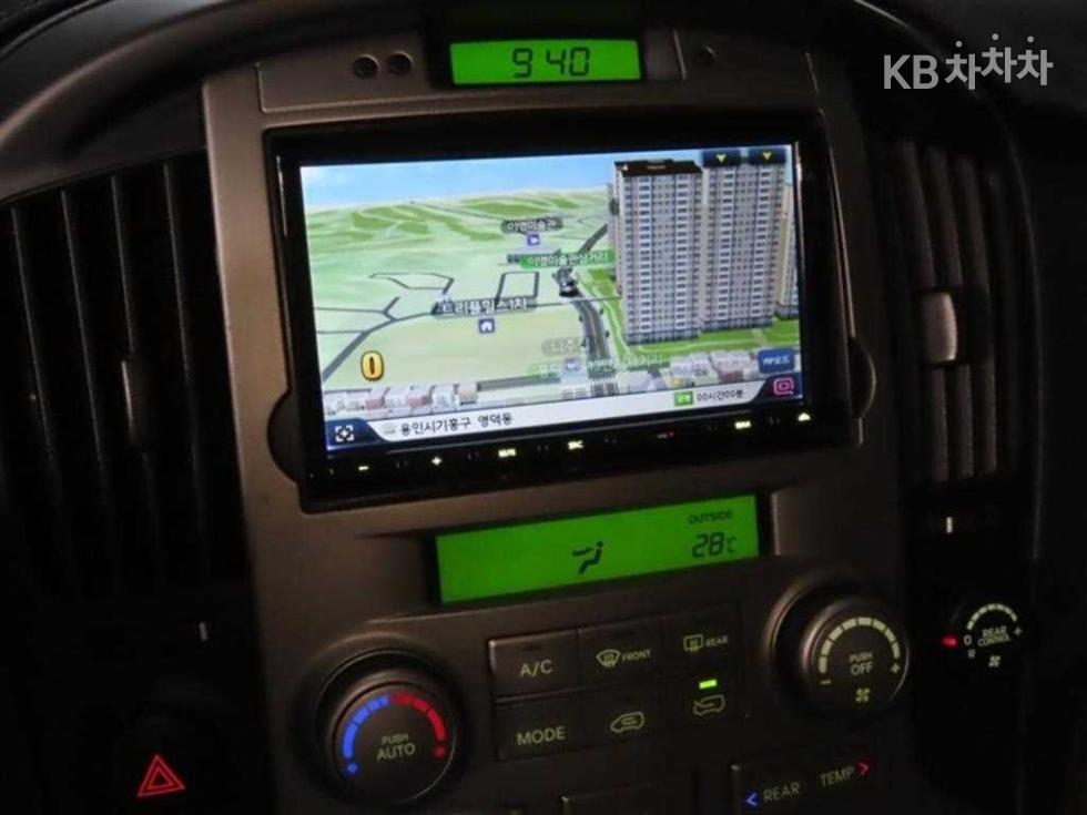 Hyundai Starex — miniaturë 7