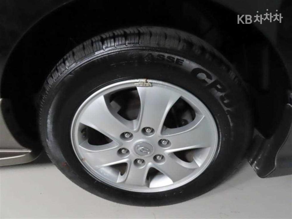 Hyundai Starex — miniaturë 17