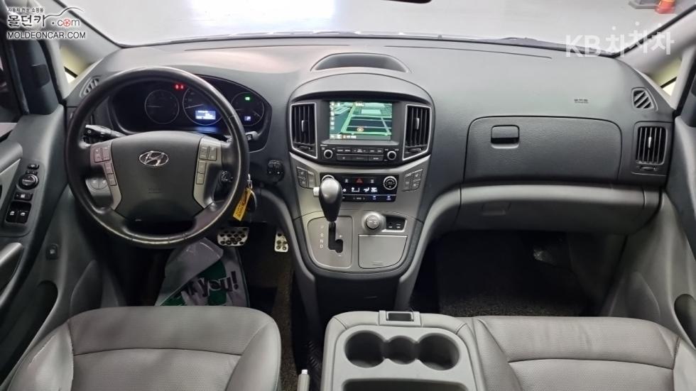 Hyundai Starex — miniaturë 7