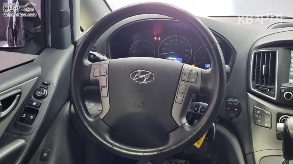 Hyundai Starex — miniaturë 11