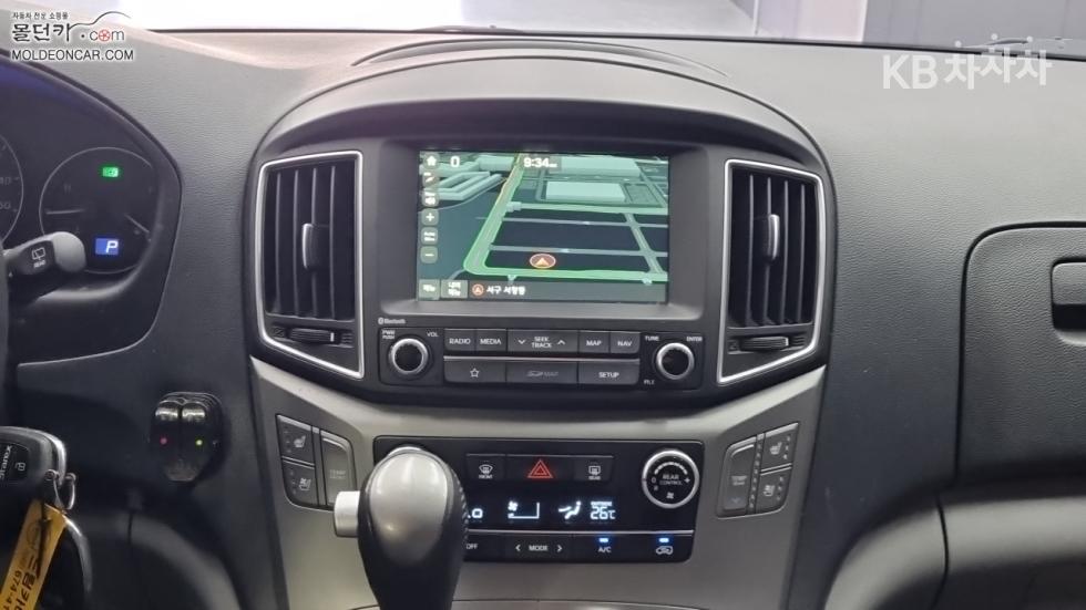 Hyundai Starex — miniaturë 12