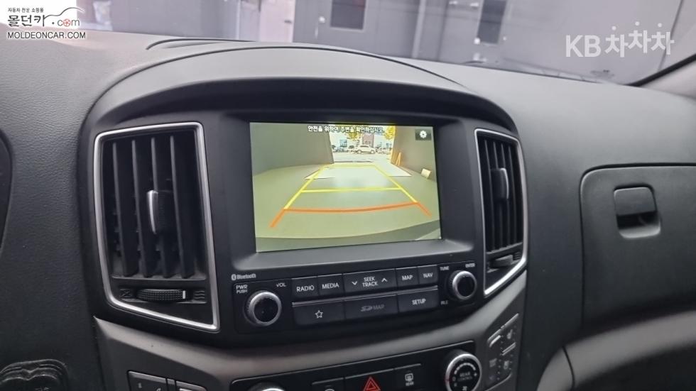 Hyundai Starex — miniaturë 13