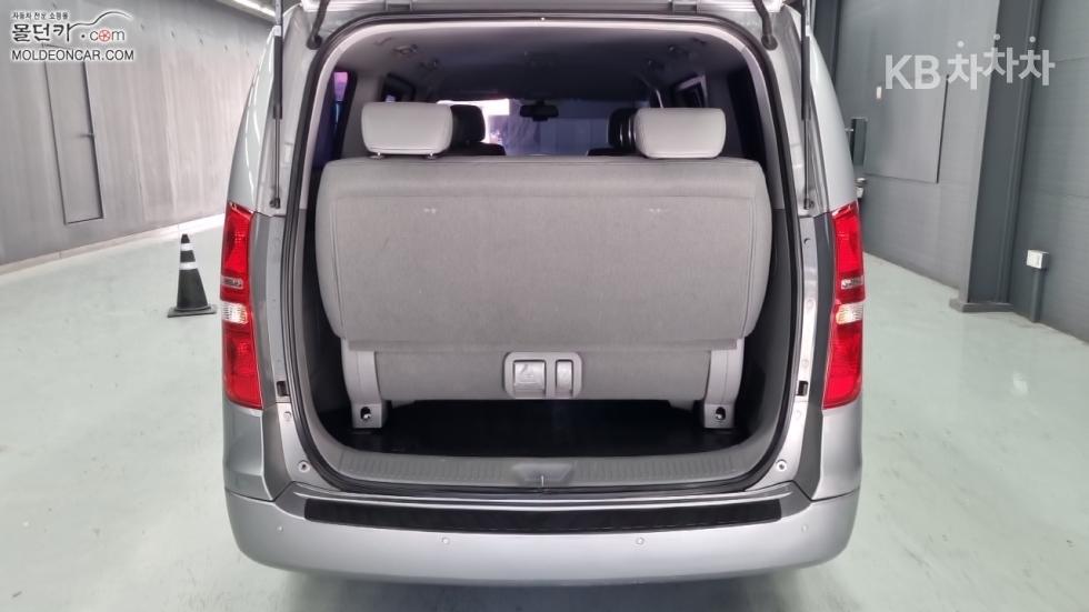 Hyundai Starex — miniaturë 16