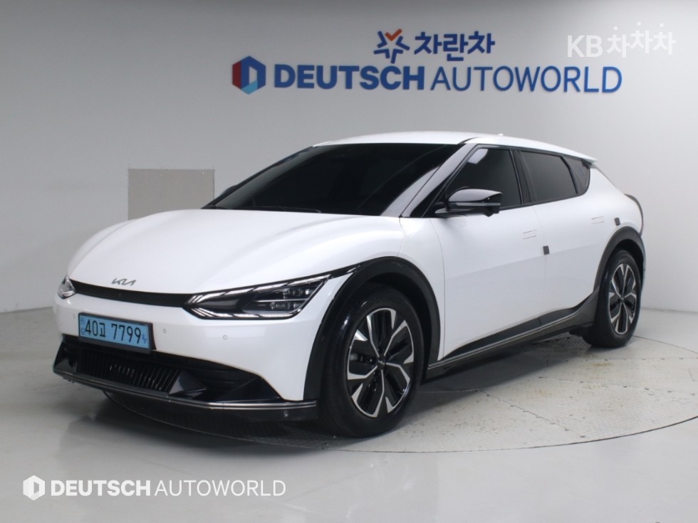 기아 EV6 2021년식 기아 EV6 롱 레인지 4WD 어스