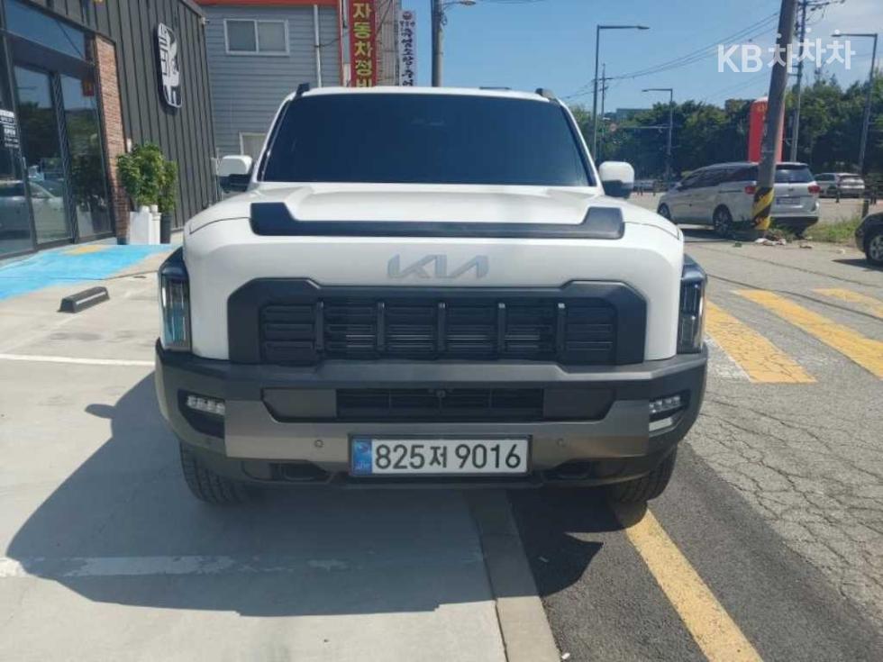 Kia Тасман