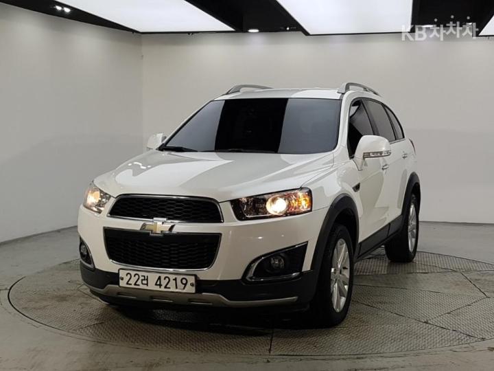 Chevrolet Captiva 4WD LT 5인승 — foto 1
