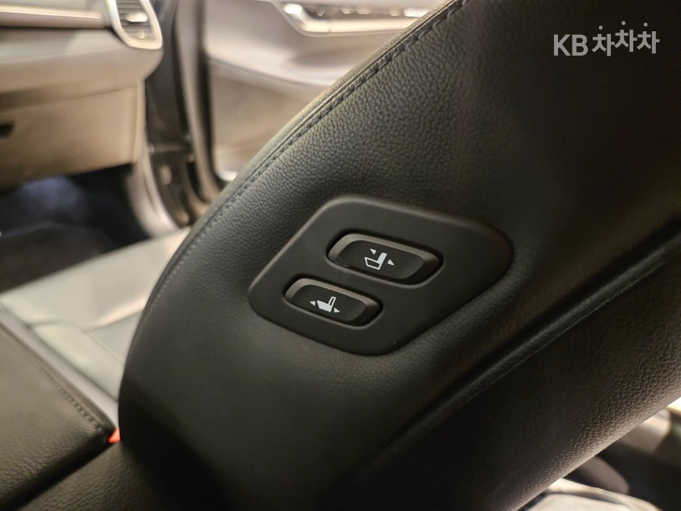 Hyundai Grandeur — miniaturë 17