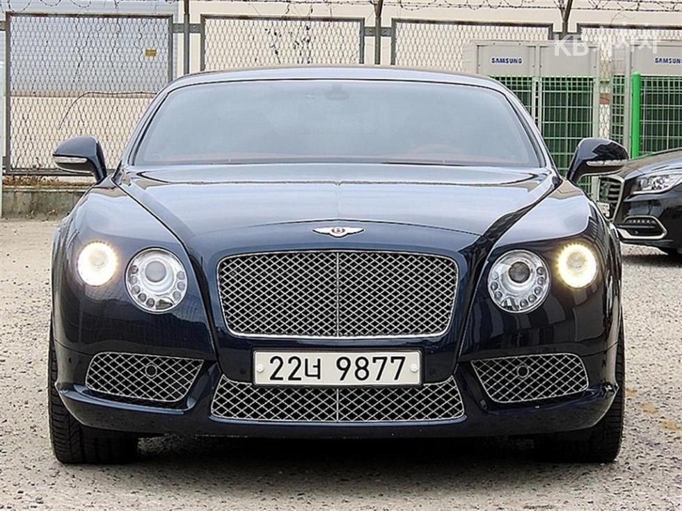 بنتلي كونتيننتال GT