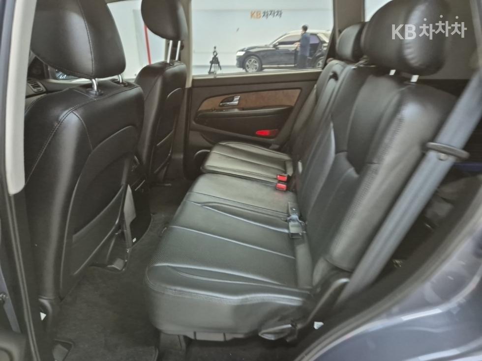SsangYong Rexton — miniaturë 12