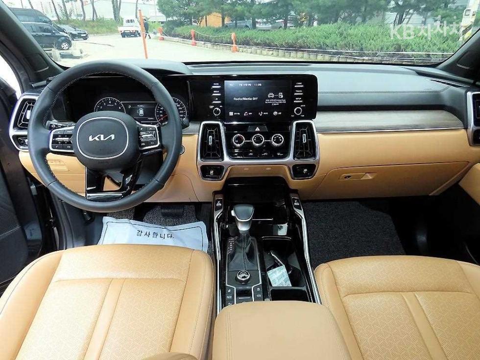 Kia Sorento — miniaturë 7