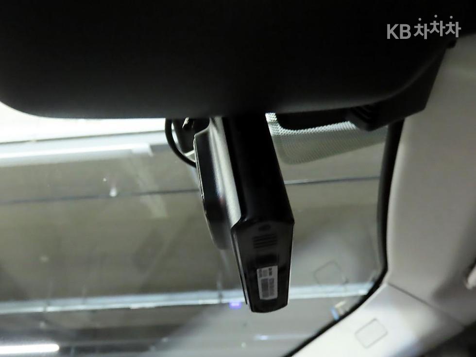 Land Rover Discovery Sport — miniaturë 14