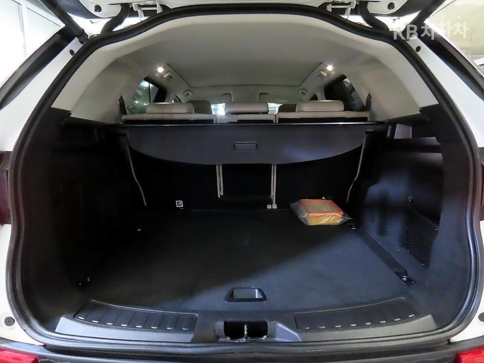 Land Rover Discovery Sport — miniaturë 17