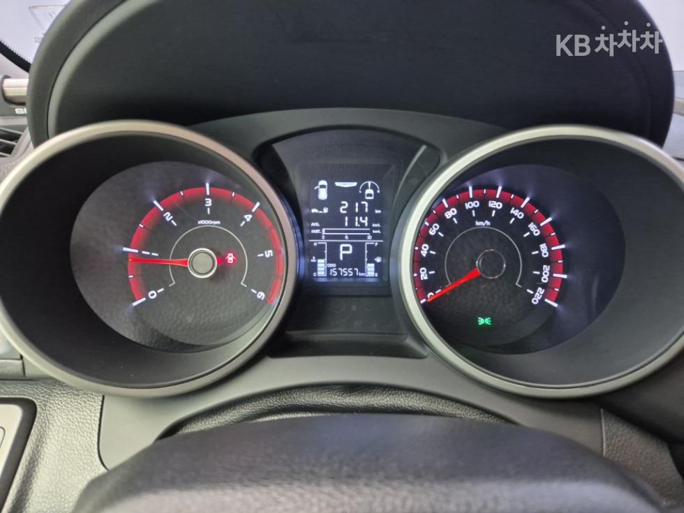 SsangYong Tivoli — miniaturë 6