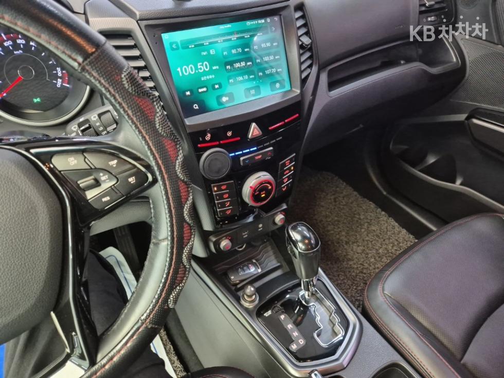 SsangYong Tivoli — miniaturë 10