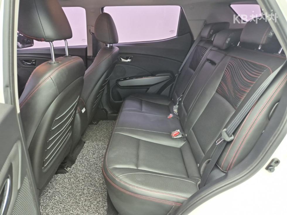 SsangYong Tivoli — miniaturë 12
