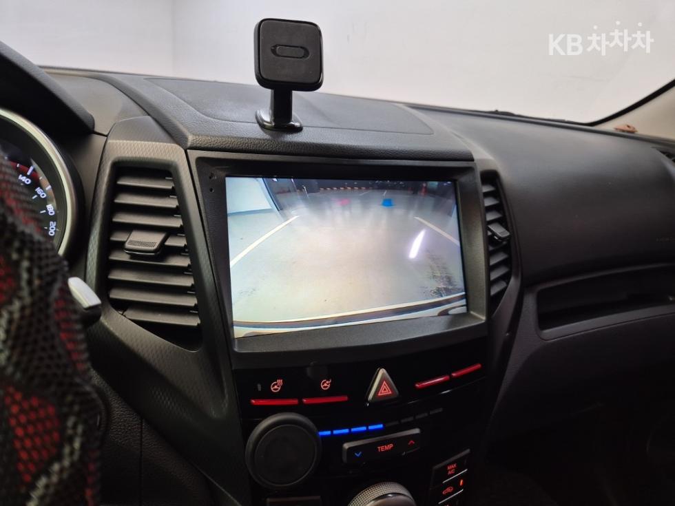 SsangYong Tivoli — miniaturë 13