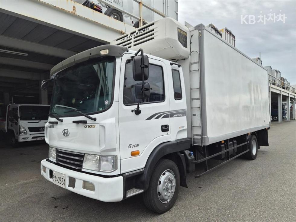 Hyundai 현대현대트럭 5톤 냉동탑차
