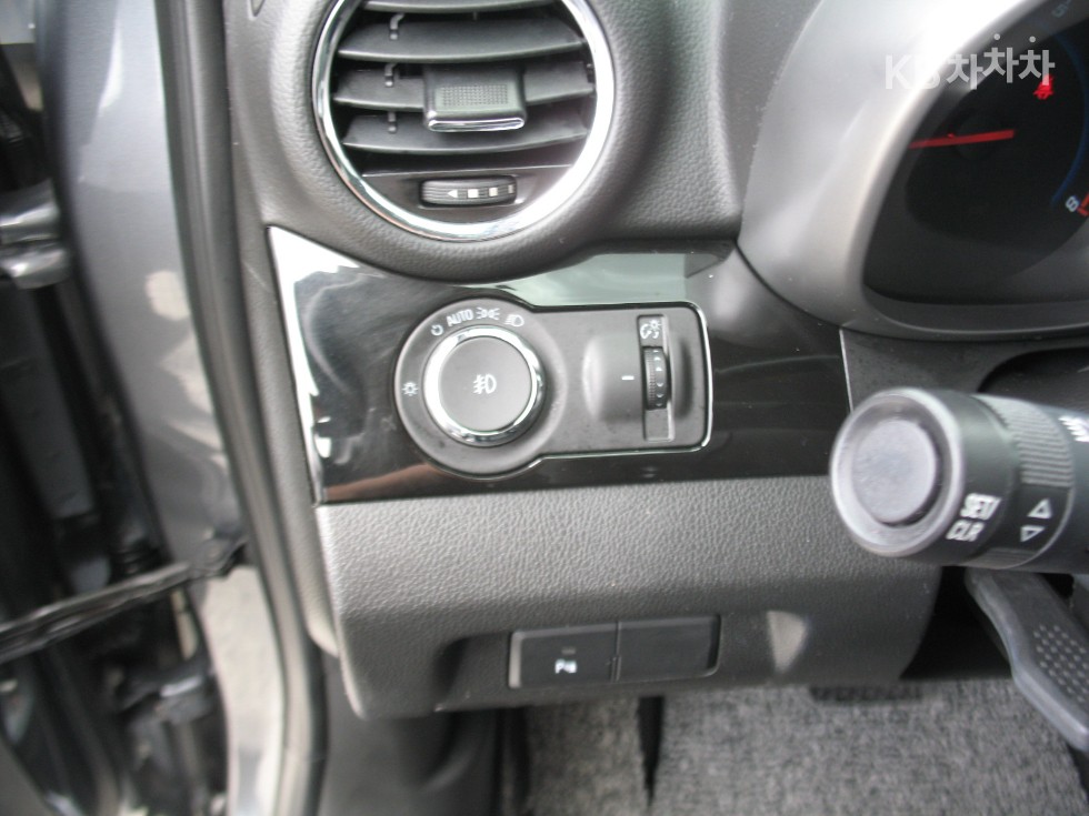 Chevrolet Orlando — miniaturë 12