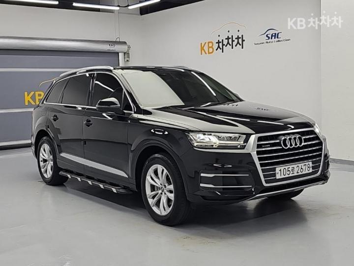 Audi Q7 — miniaturë 4