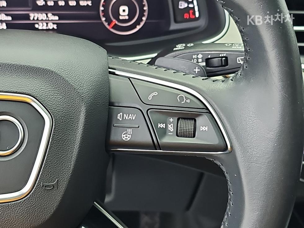 Audi Q7 — miniaturë 18