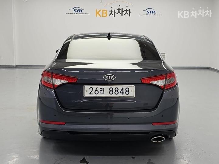 Kia K5 — miniaturë 3