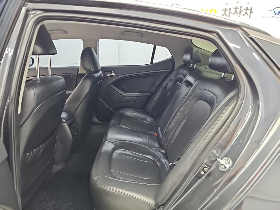 Kia K5 — miniaturë 12