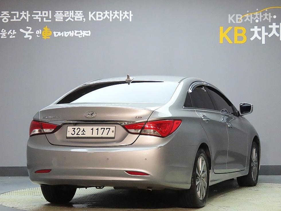 Hyundai Sonata — miniaturë 3