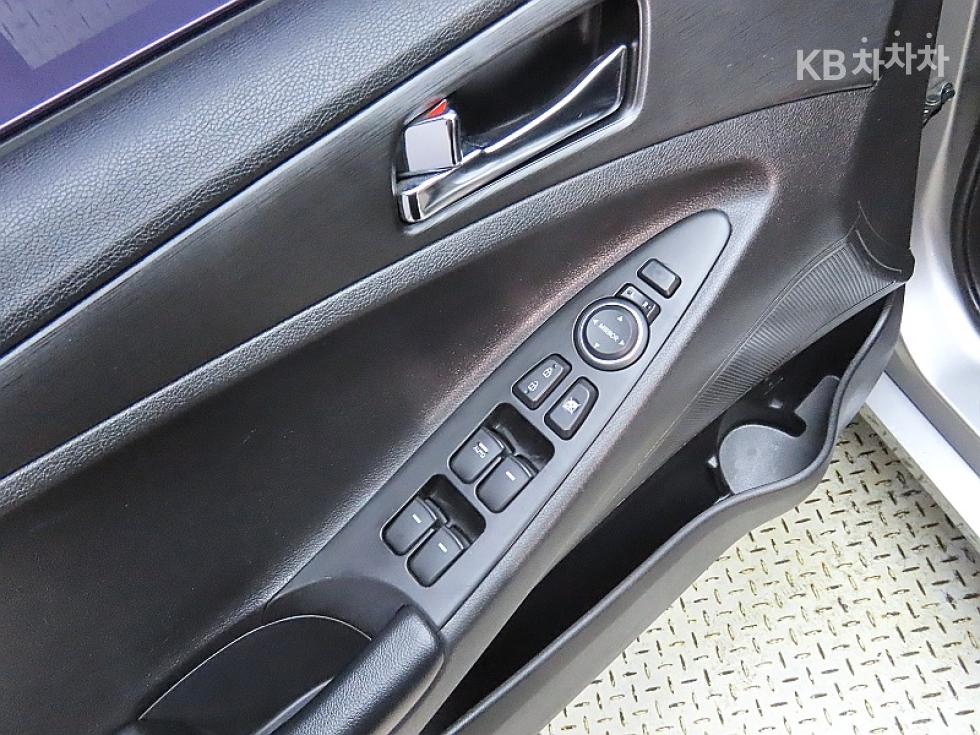 Hyundai Sonata — miniaturë 13
