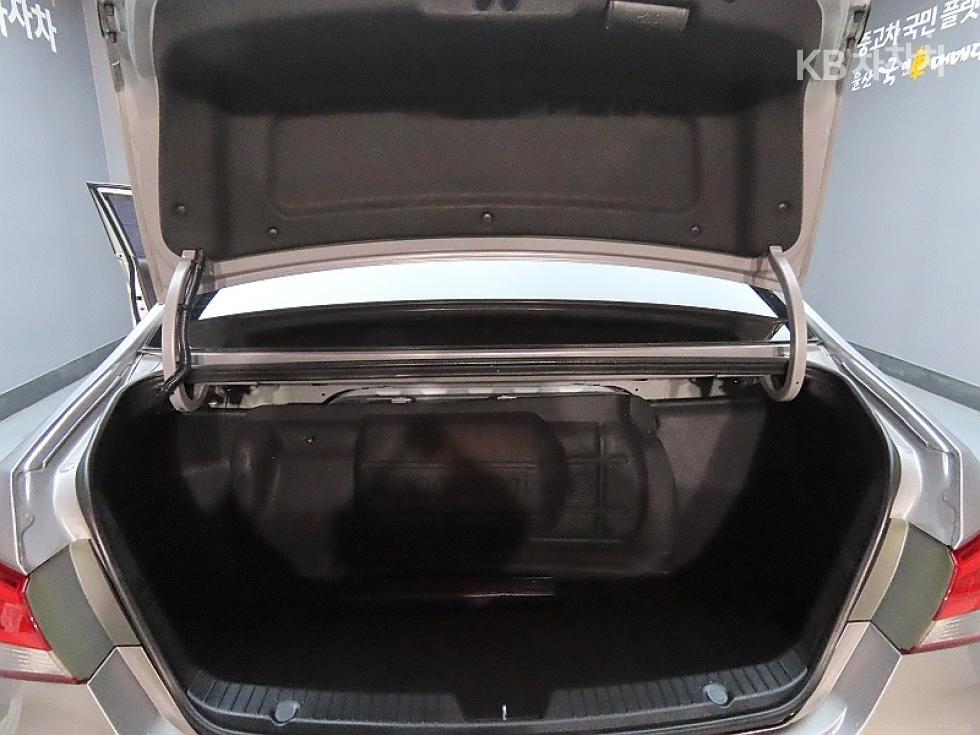 Hyundai Sonata — miniaturë 19