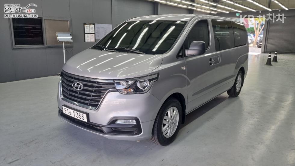 Hyundai Grand Starex