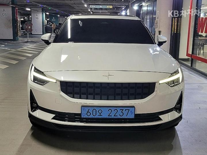 Polestar 2 — miniaturë 2