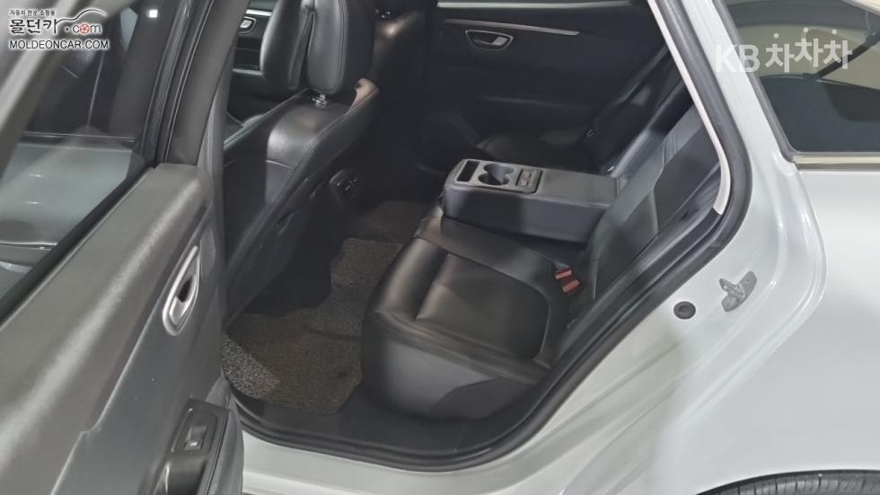 Renault Samsung SM6 — miniaturë 10