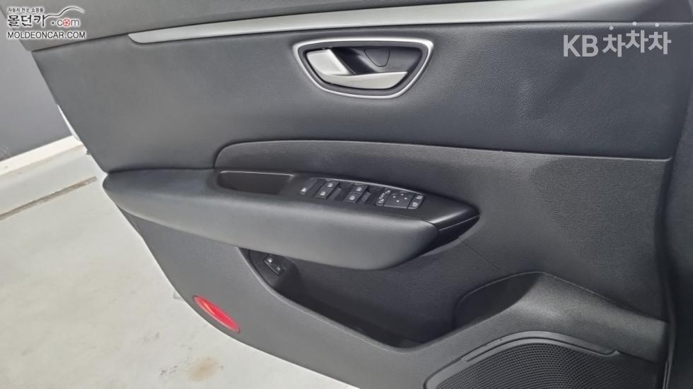 Renault Samsung SM6 — miniaturë 17